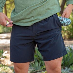 BURLEBO MEN'S EVERYDAY PERFORMANCE SHORT IN BLACK